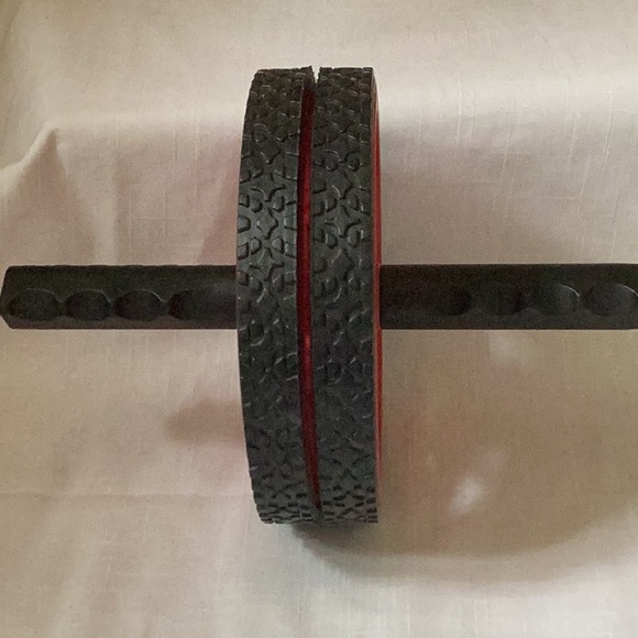 Ab Roller Wheel abdomen exercise dual wheel NEW - Picture 3 of 3